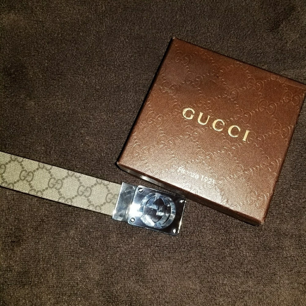 Reversible Gucci Belt